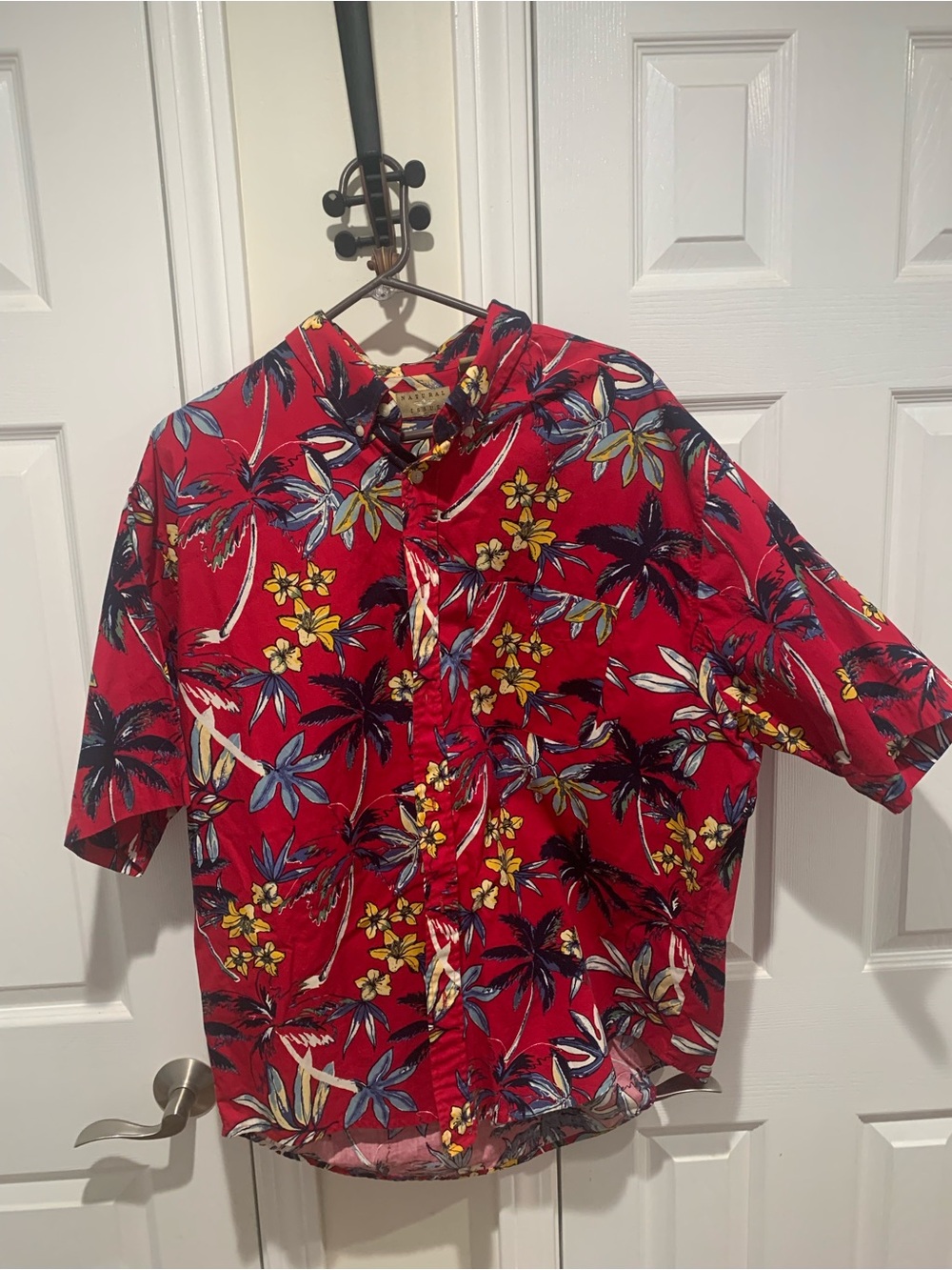 Men's Red Tropical Print Short-Sleeve Shirt
